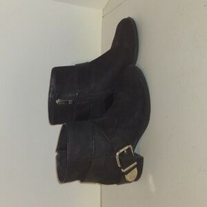 Vince Camuto Romeo Buckle Ankle Bootie size 6.5